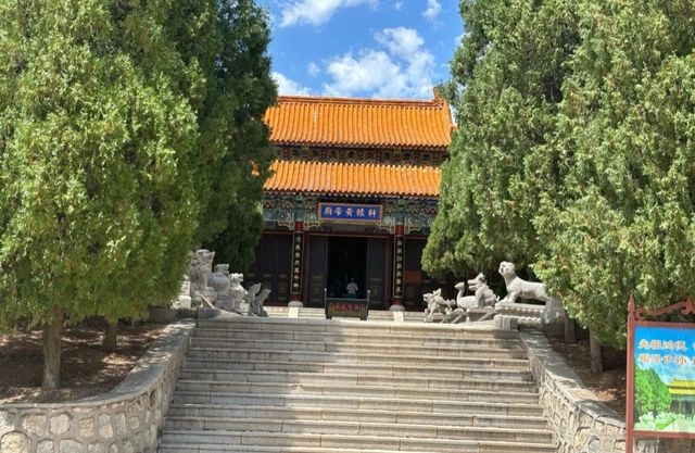 南山大佛，香客络绎不绝的信仰之地！