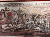 在哈密尋找左公故事