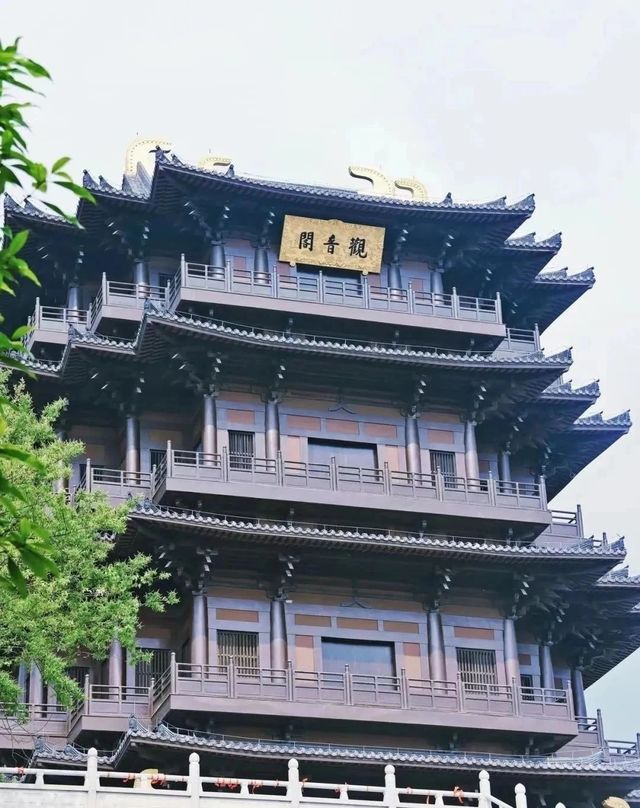 厚重大氣的綿竹吉祥寺。