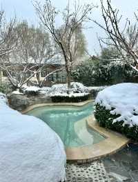 下雪去泡溫泉簡直不要太享受！。