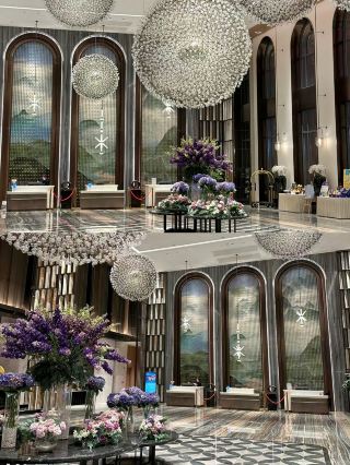 Fengchun Junlan Hotel | Encounter the Ultimate Vacation Experience 