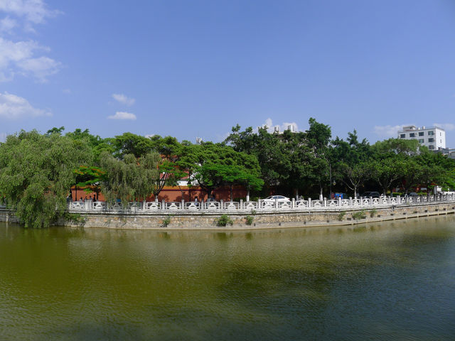 蒙自·南湖公園——蒙自的中央公園