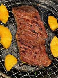 新宿必衝！這家烤肉店讓我秒變瘋狂安利怪！焼肉29テラス真的太絕了，神戶牛直接封神🥩！