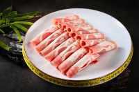 老北京銅鍋涮肉：一口穿越京味舊時光