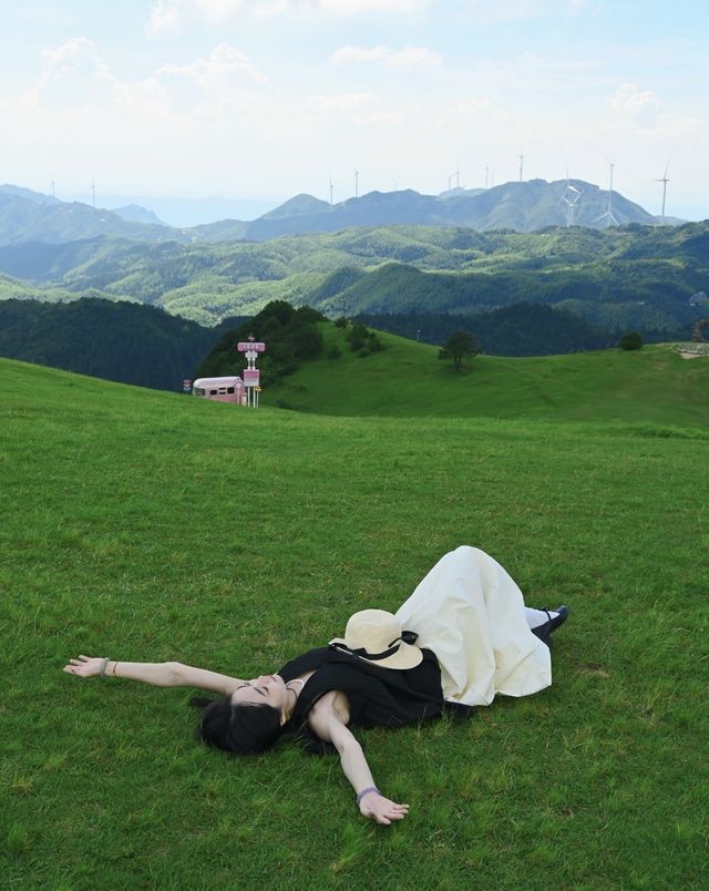 暑假帶小朋友出遊就來呢度！仰天湖大草原+雲莳里民宿攻略🏞
