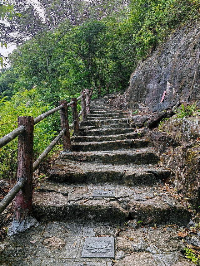 闖入現實版仙俠世界 | 方廣岩懸空寺攻略
