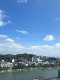位於市中心，學生黨都住得起嘅平價酒店