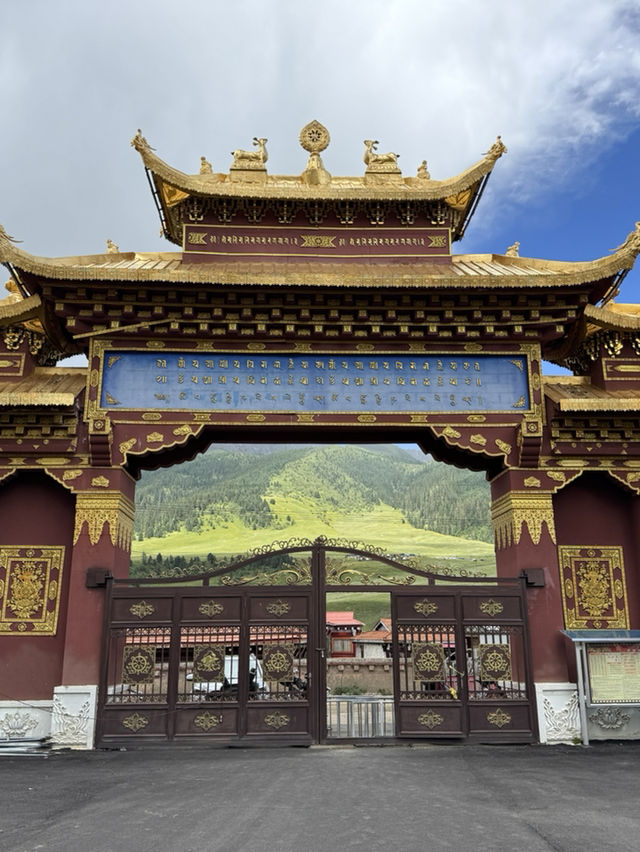 West Sichuan - Tibetan Grasslands 