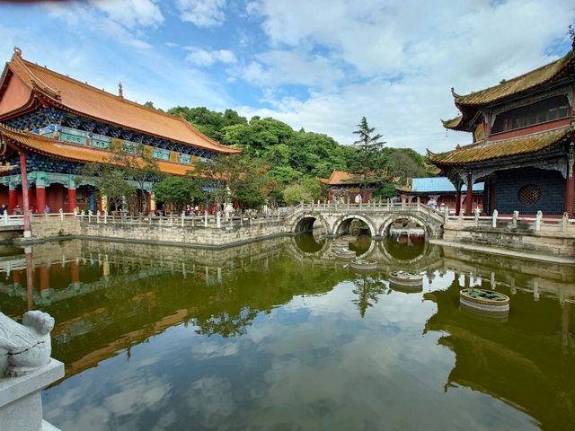 昆明_圓通寺裡大小乘