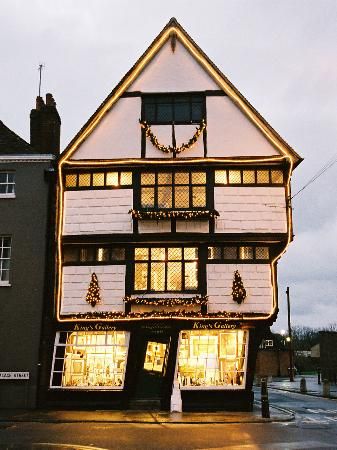 坎特伯雷的聖誕，就像走進都鐸時期的童話