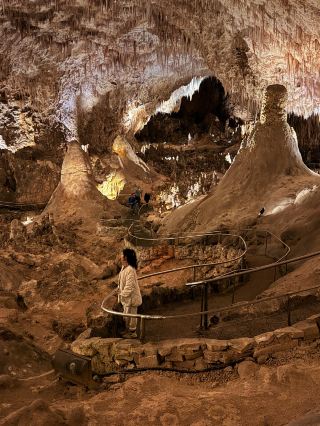 รู้สึกเหมือนได้เข้าไปอีกโลกหนึ่งเลย ภายในโลกช่างสวยงามจริงๆ!