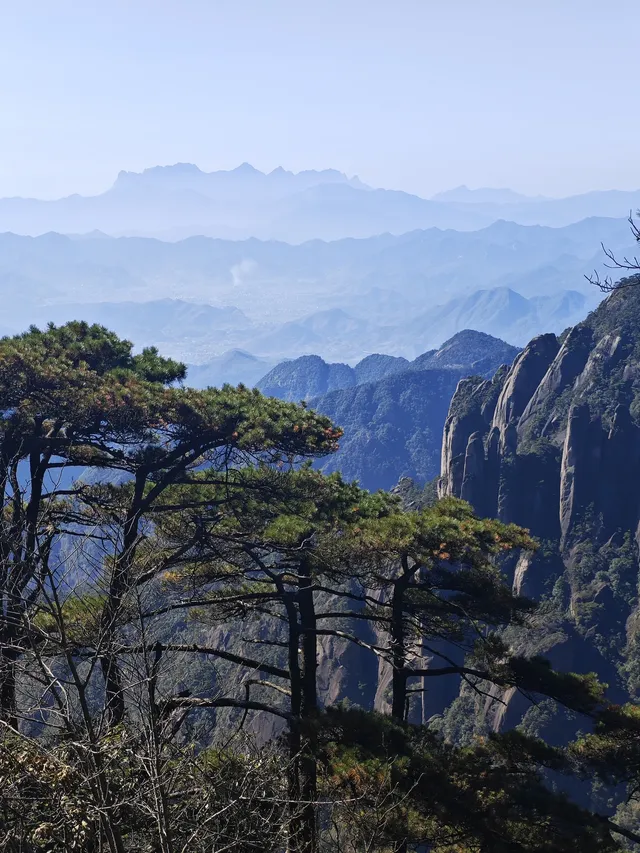 三清山的淡季青綠，比五嶽更懂打工人的放空