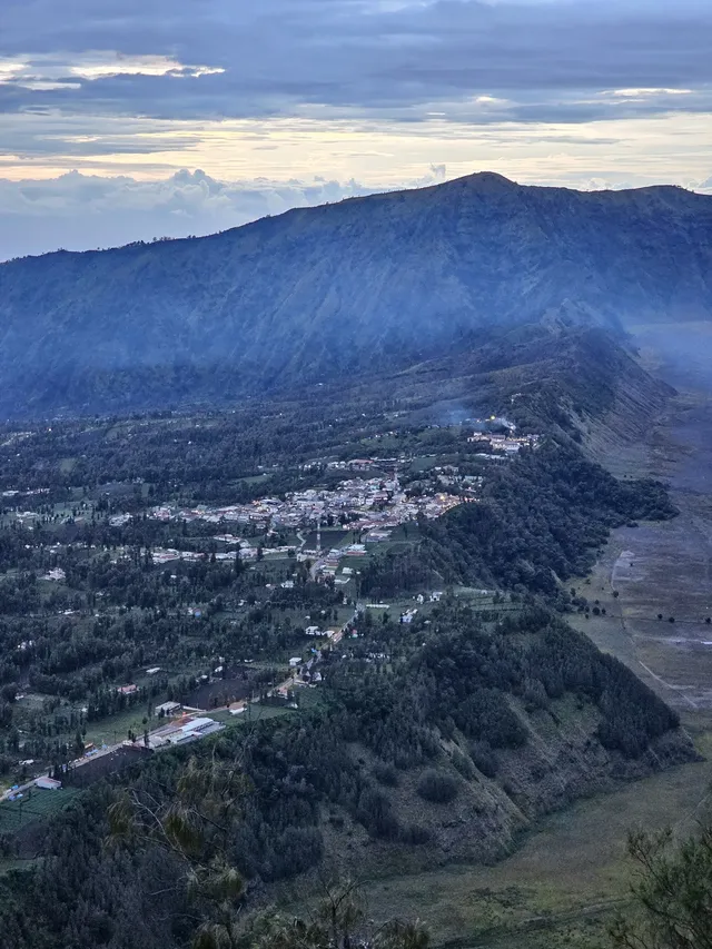 雨季 Bromo火山 美好短暫 一生難忘