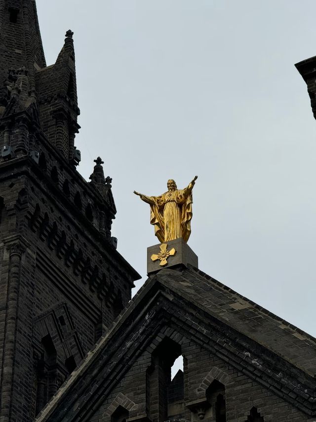 瀋陽冬日Citywalk｜住中街漫季，解鎖紅牆銀雪的老城浪漫