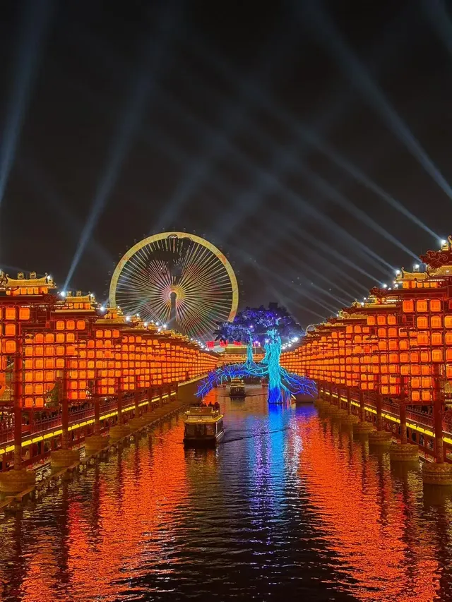 趕在免門票最後一週，終於去了河頭老街