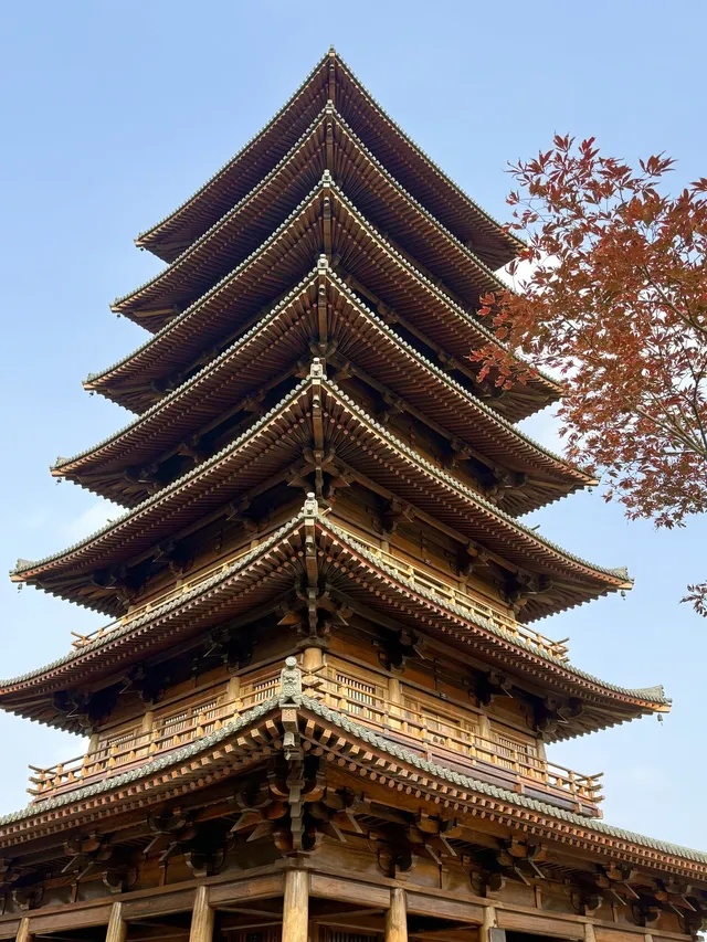 live赴一場人少景美的寶山寺唐風紅葉之約 live赴一場人少景美的寶山寺唐風紅葉之約