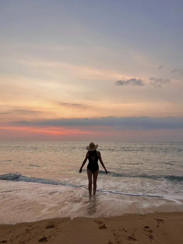 太美了！拍到了落日橘子海灘！