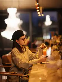 半島慢居｜湖景與微醺的愜意時光