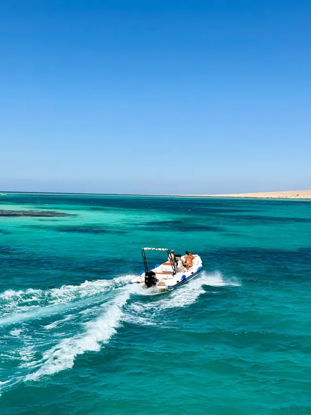 別問了!!是埃及!!不是馬爾代夫 別問了!!是埃及!!不是馬爾代夫