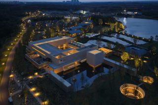 This guesthouse in Xianning even has a private swimming pool, tents, and an orchard! Guesthouse: PLANB Annadu Address: Xian'an District, Xianning City