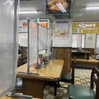 地元に愛される『やんばる食堂』