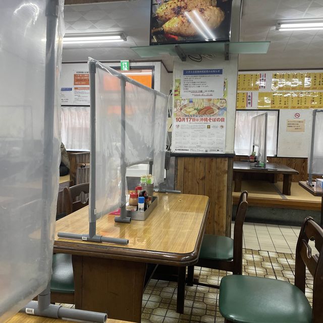 地元に愛される『やんばる食堂』