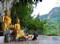 สำนักสงฆ์ถ้ำพญานาคราช เขานางหงส์ จ.พังงา