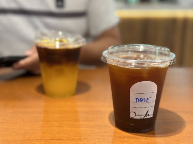 คาเฟ่อิฐส้ม สุดเก๋ เขาหลัก