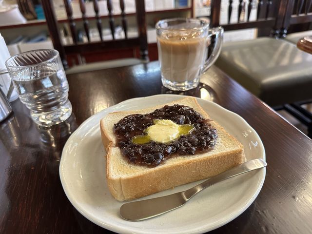 『小倉トーストが食べたくて』名古屋の『キティ珈琲店』でモーニング文化に触れる。