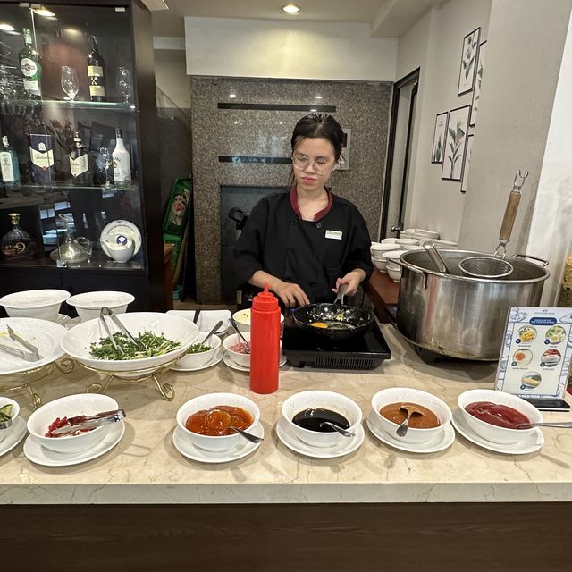 河內便宜的四星酒店—-森華麗飯店Sen Luxury Hotel - Managed by Sen Hotel Group