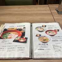 【大阪府】博多の名店の鶏そば専門店！