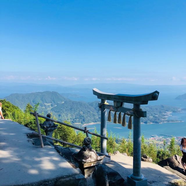 山巔的神聖寶殿🪆倉岳神社⛩️🏞️🌊 