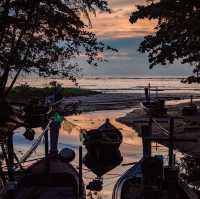 หาดในยาง หาดสวยใกล้สนามบินภูเก็ต