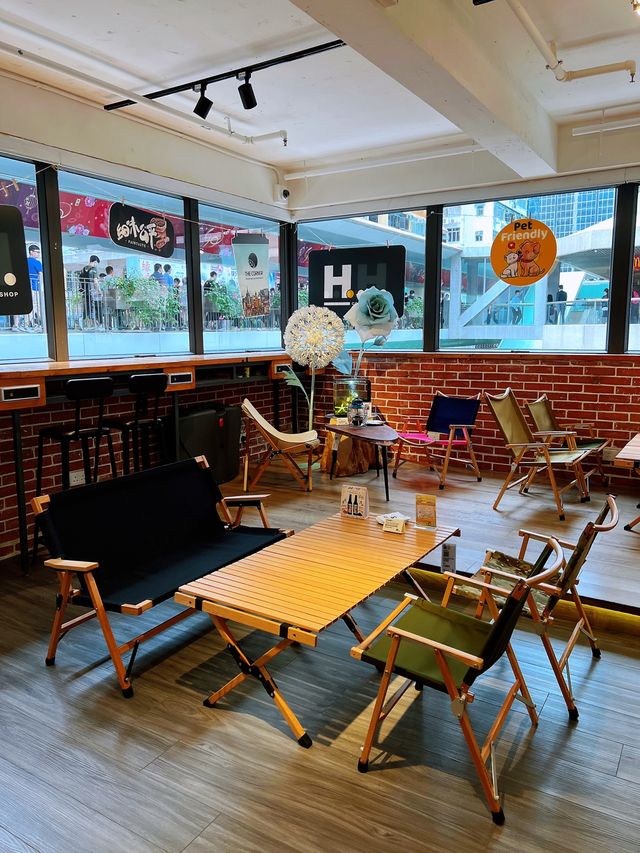 灣仔生活概念樓上咖啡店