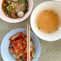 ร้านก๋วยเตี๋ยวเจ๊น้องหน้าซอยวัดโรมัน จันทบุรี🍜