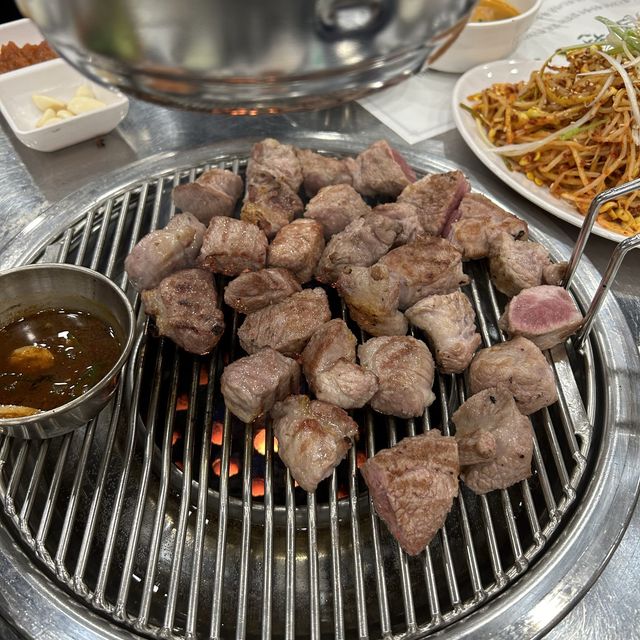 인계동 나혜석거리핫플 연탄구이?! ‘초원식당’