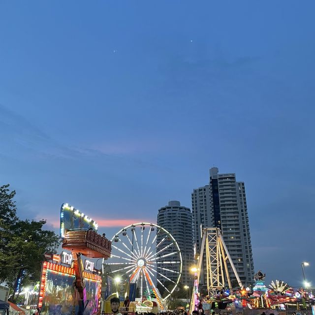  "สวนสนุก Siam Carnival Funfair 2023”