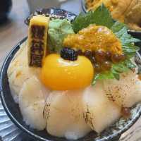 旺角超滿足爆丼屋魚生飯