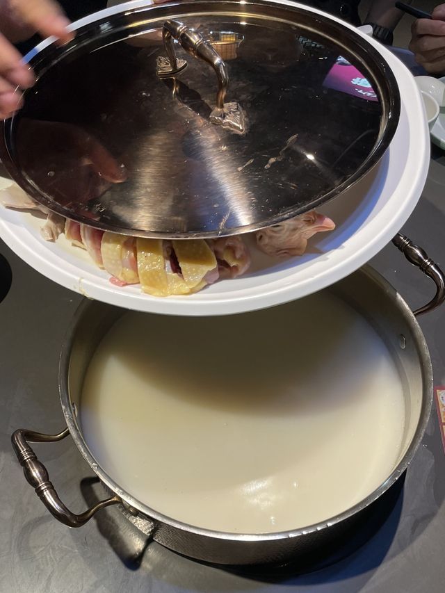 深圳《福鑫記》｜鮮味招牌豬肚雞打邊爐🍲