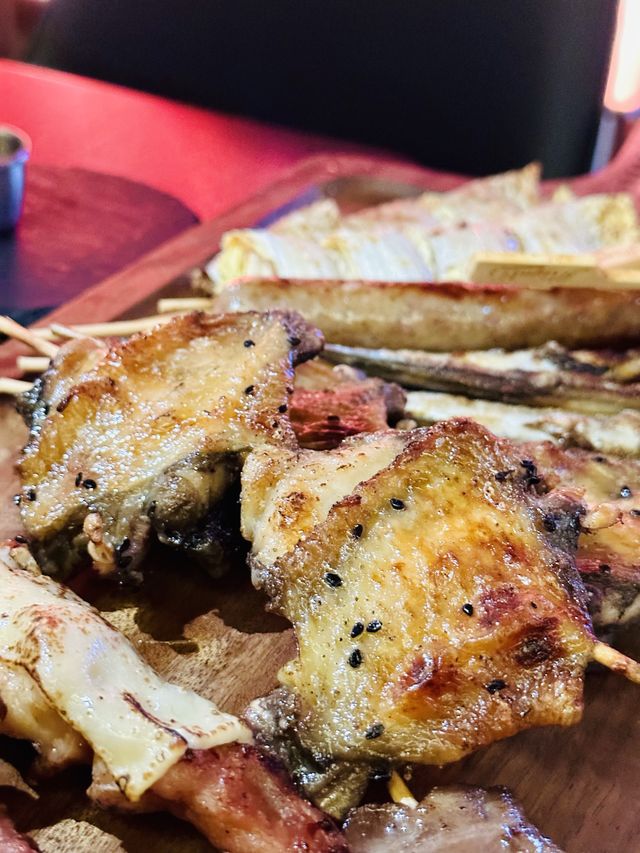 夜香港去中環蘭桂坊chill下食串燒😋