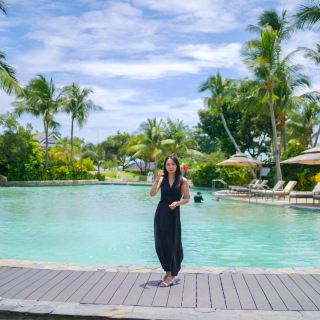 If you are looking for a resort with a pretty pool, this is the place!