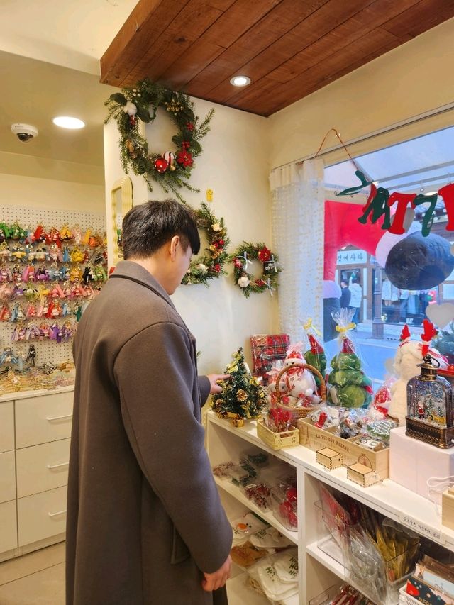 크리스마스 준비는 오 홀리데이에서 ❤️
크리스마스 준비는 오 홀리데이에서 ❤️