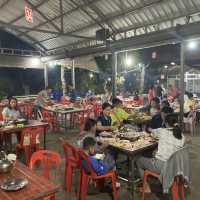 Muang xai 最強シンダット　Veoda Restaurant