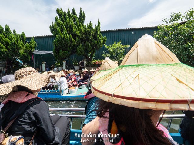 นั่งเรือชมป่าโกงกาง ไถหนาน
