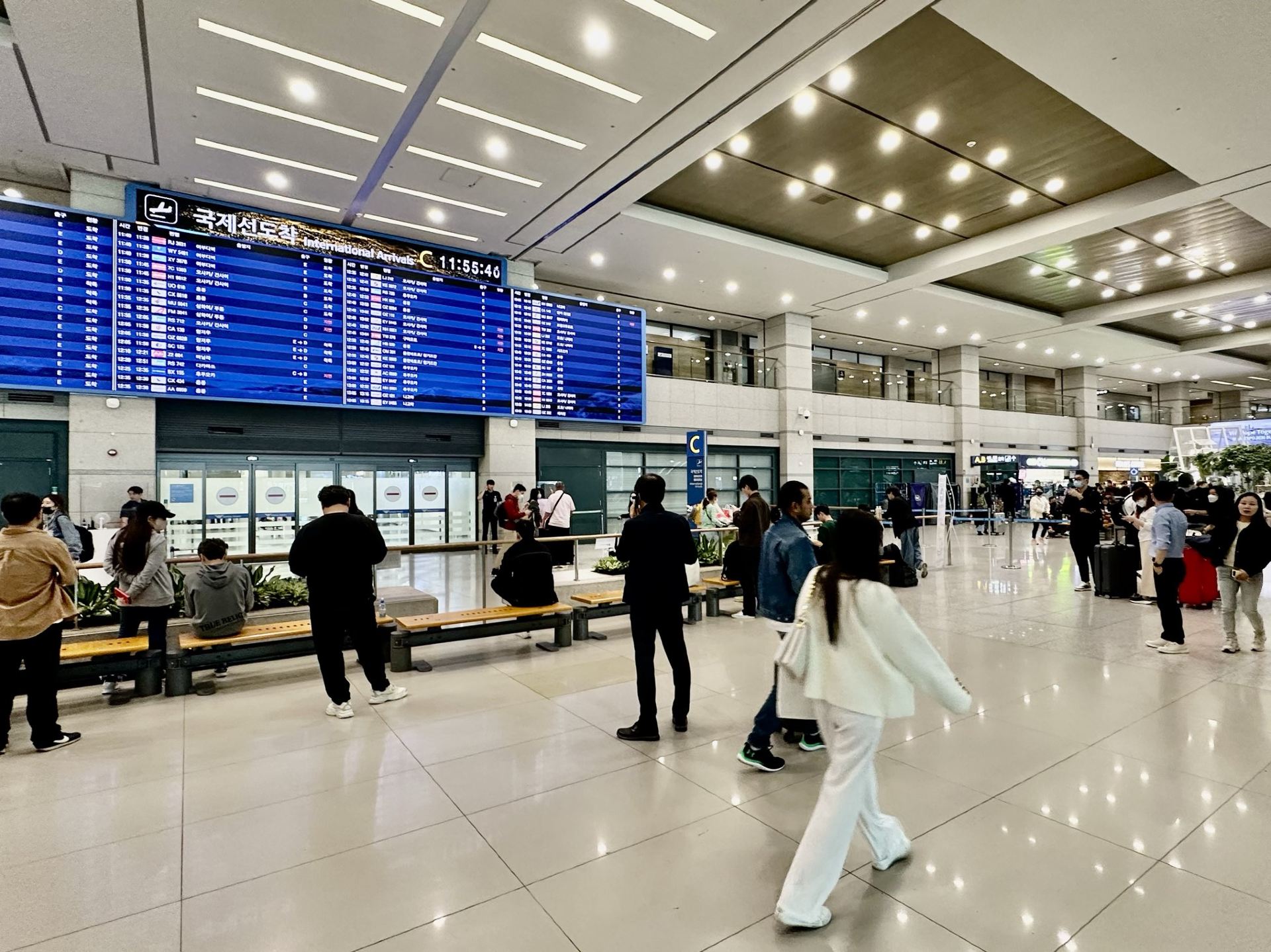 인천국제공항 입국장 실내 전경