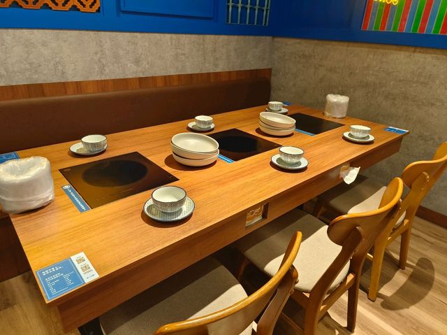 高雄左營-復古風精緻火鍋🍲|這一小鍋|（重返50年代）
