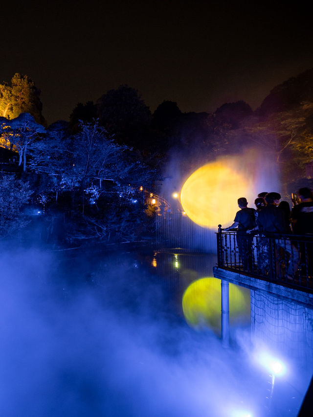 【雲海と月の幻想的な景色！😳】東京で一番近い月「TOKYO MOON」を見に行きませんか？🌕☁️