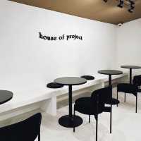 「HOP Coffee Bar」- 美味咖啡和甜點，絕對值得推薦
