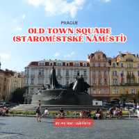  Old town square (Staroměstské náměstí)