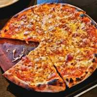 🇱🇰 Authentic Italian Pizzas in Kandy 